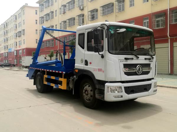 东风D9摆臂式垃圾车